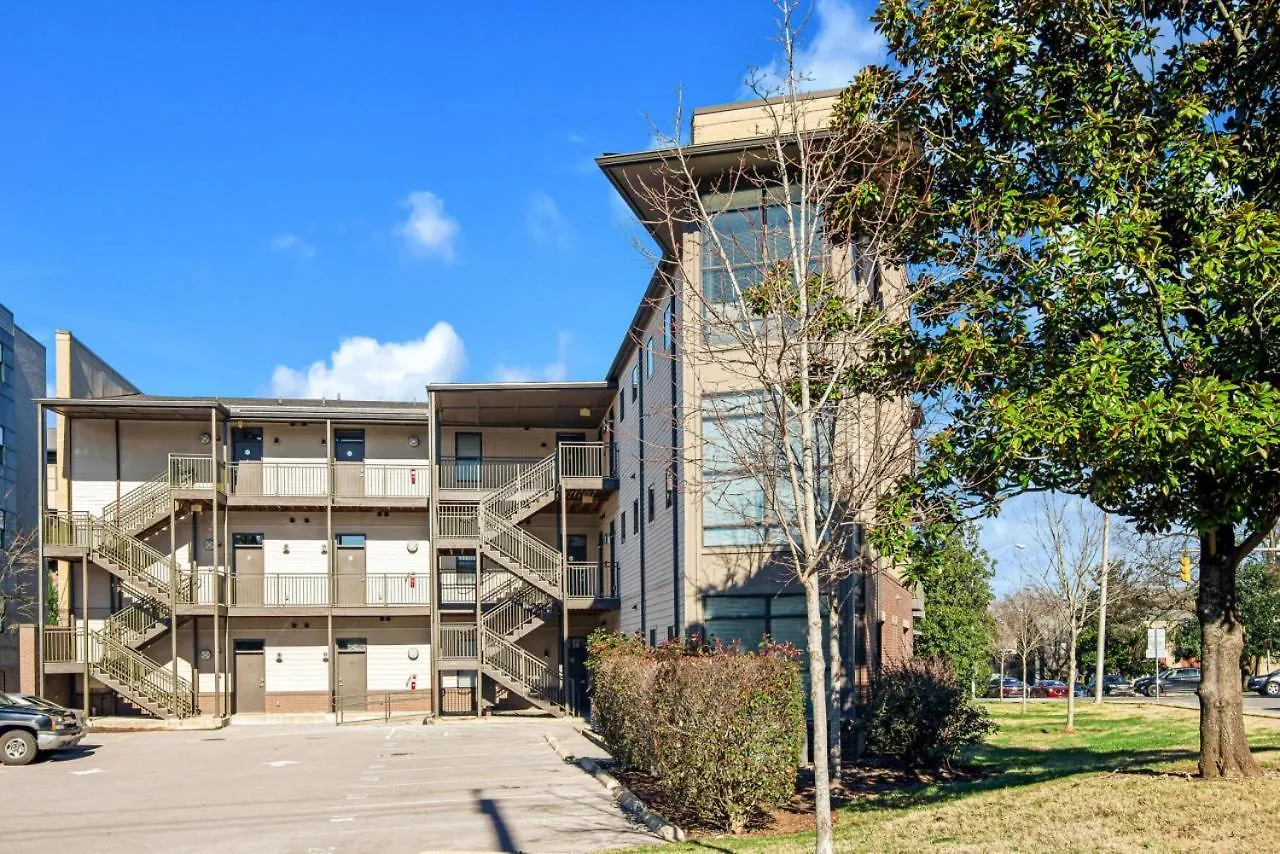 Lovely 2 Bedroom,3 Bed Near Restaurants, Bars, Shopping And Vanderbilt, Belmont Nashville Prázdninový dům